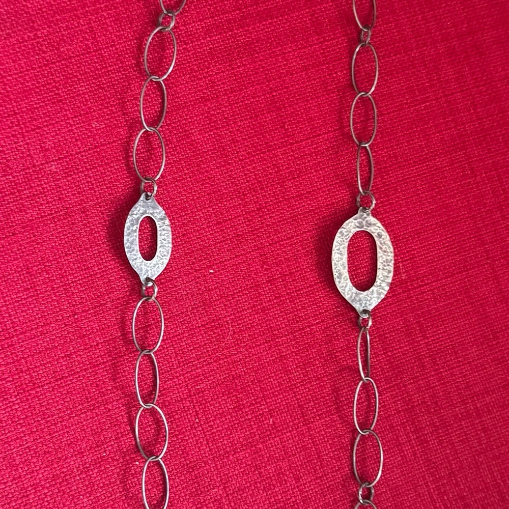 Elegant Silver Chain Necklace